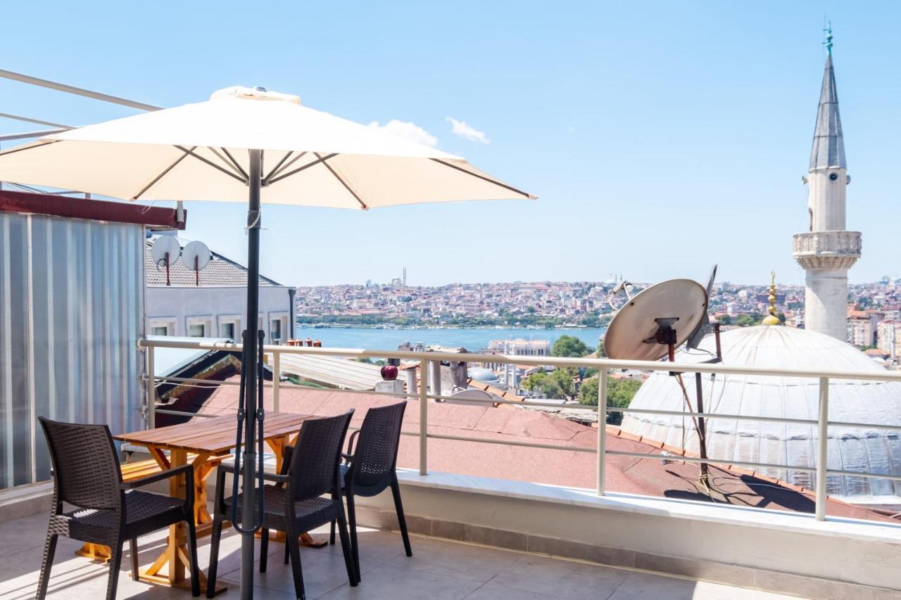Flat With Backyard Close To Galata Tower Apartment Istanbul Exterior photo